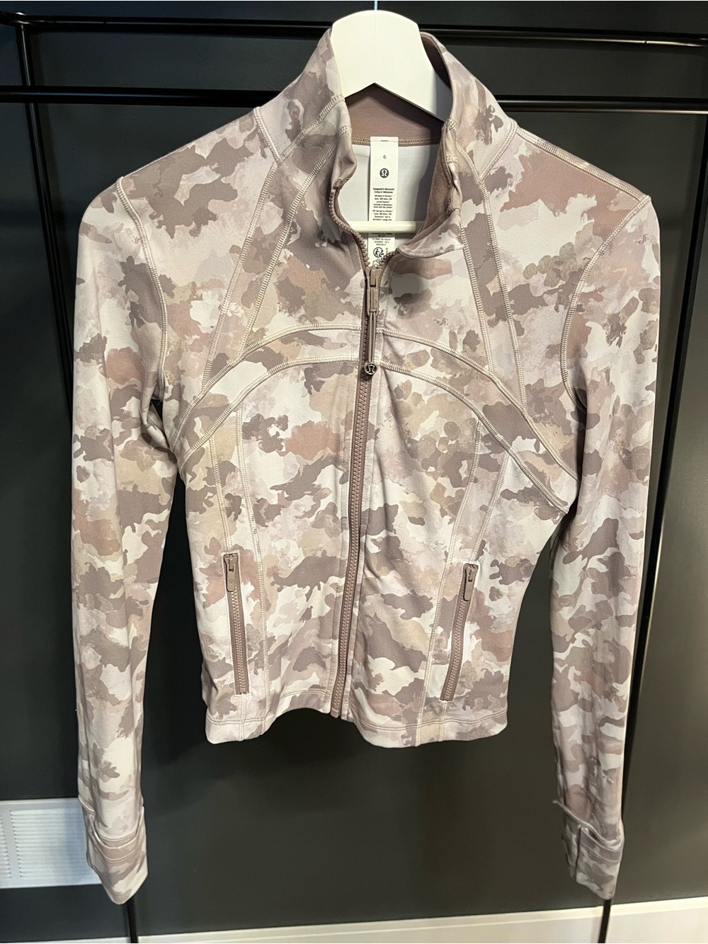 lululemon athletica Women's Cropped Define Nulu Pink Camo Jacket